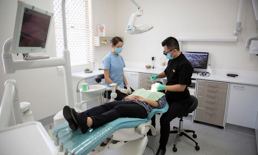 dental operating room in highgate hill